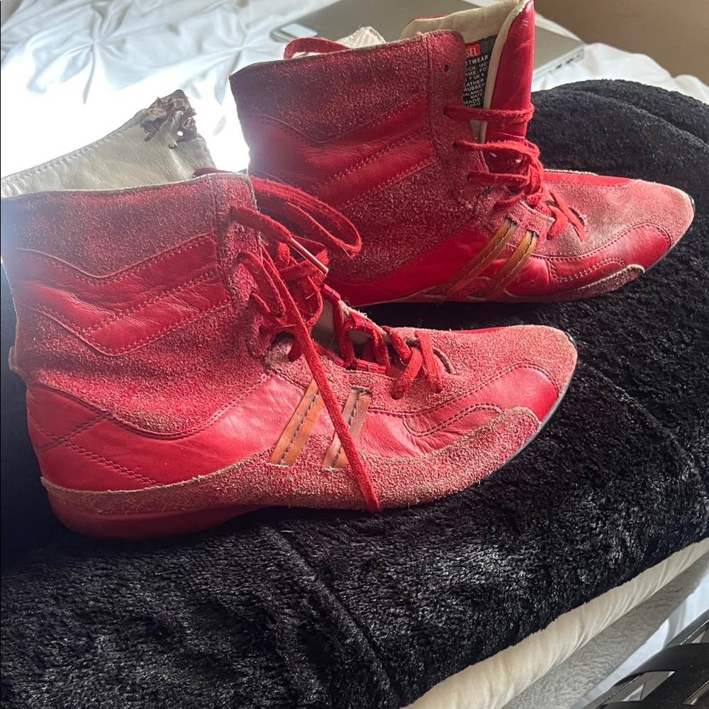 Diesel Red High-Top Women's Athletic Shoes